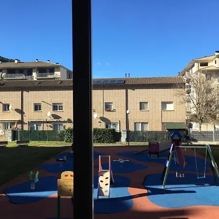 Willa Pirineo Aragones. Casa La Paz Sabiñánigo Zewnętrze zdjęcie